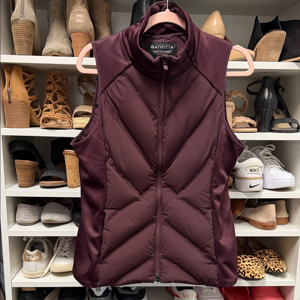 Athleta burgundy inlet Vest